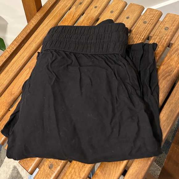 ARITZIA SUNDAY BEST ~ 100% Rayon Joggers ~ size XS - Picture 1 of 7